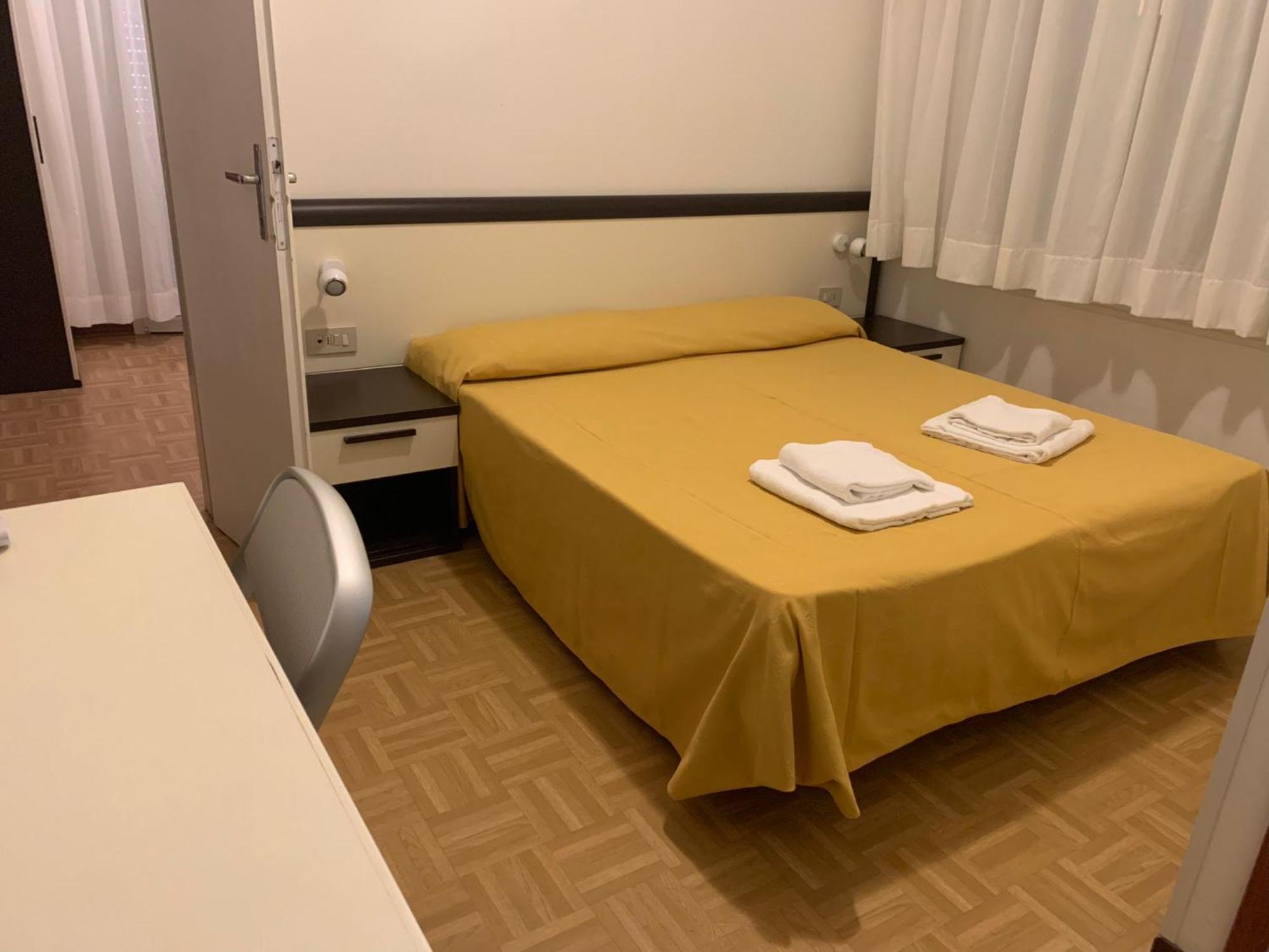 Hotel Aspe 비비오네 외부 사진